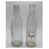 2 Vintage O-So Grape Red Oak Bottling Company  Gla