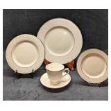 Lenox China Opal Innocence 5 Piece Place Setting D