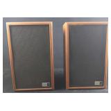 Vintage Wooden Centuri Acoustic Suspension Speaker