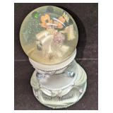 Disney Mickey Minnie Wedding Globe With Box