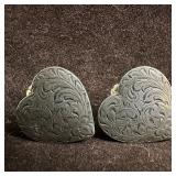 Western Style Heart Shaped Engraved Floral Design