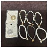 Savvy Bling Costume Jewelry Bracelet and Necklace