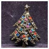 Vintage Hollycraft Christmas Tree Brooch Rhineston