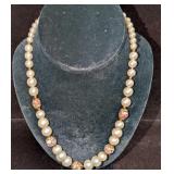 Vintage Italian Murano Art Glass Bead And Faux Pea