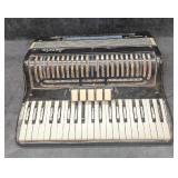 Vintage Sonola Castelfidardo Accordion