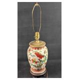 Vintage Style Ceramic Urn Vase Asian Table Lamp