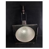 Stage Scoop Light Can