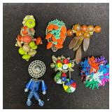Costume Jewelry Brooch Pin Lot Colorful Plastic Lu