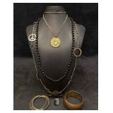 10pc Gold and Black Heaven on Earth Mixed Costume