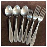 Cambridge Stainless Steel Silverware Flatware 6 Pi