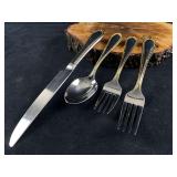 WATERFORD 4 Pc Setting Powerscourt Stainless Gold
