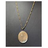 24" Vtg Heirloom Style Floral Locket Necklace