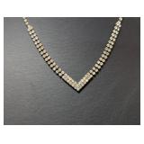18" Vtg Rhinestone V Shape Necklace
