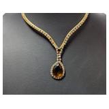 Vtg Gold Tone Necklace w/Amber Teardrop Pendant
