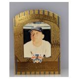 1997 Mickey Mantle Showcase Gold Die-Cut #74