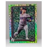 2025 Topps Easter Holiday Green Foil River Ryan RC 2025 Topps Easter Holiday Green Foil River Ryan RC
