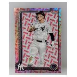 2025 Topps Series 2 #392 Alex Verdugo Hotdog SP/99