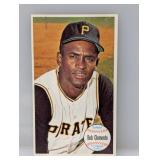 1964 Topps Giants Roberto Clemente #11