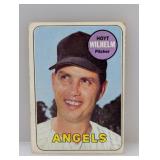 1969 Topps Hoyt Wilhelm #565 Crease/Corners/Stain