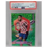 2022-23 Topps Finest Depay Green REF /125 PSA 10