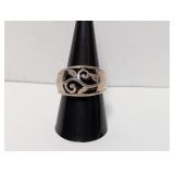 .925 Sterl Floral Ring w/Onyx Inlay Sz 9