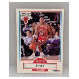 1990-1991 Fleer Scottie Pippen #30
