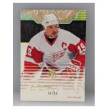39/99 2004 UD SP Authentic Steve Yzerman #31