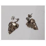 .925 Sterl Leaf Motif Dangle Earrings