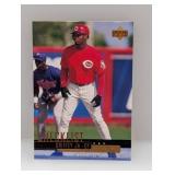 2000 UD Checklist Ken Griffey Jr. #540 Edge/Indent