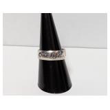 .925 Sterl 'One lifeï¿½ One Love' Ring Sz 8.5