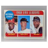 1969 Topps #8 Bob Gibson