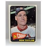 1965 Topps Ron Taylor HNï¿½SP 568 Corners/Surface