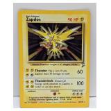 Pokemon 2000 Zapdos Holo 20 DMG* Crease