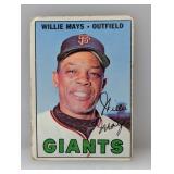 1967 Topps #200 Willie Mays HOF Giants Damage