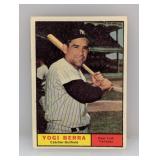 1961 Topps #425 Yogi Berra HOF Yankees
