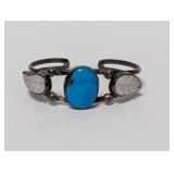 .925 Sterl Oval Turq and Twin Leaf Accent Cuff