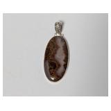 .925 Sterl Oval Patterned Stone Pendant