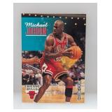 1992-93 SkyBox Michael Jordan #31 Surface/Corners