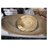 NICE WOOD DOUGH BOWL, DECORATIVE PLATE