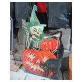 STAND UP HALLOWEEN DECOR SIGN