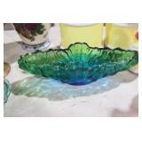 VINTAGE JEANNETTE GLASS GONDOLA BOWL