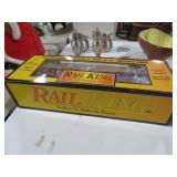 LIONEL O SCALE GONDOLA W/ (3) CRATES