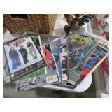 COLLECTION DC COMIC BOOKS