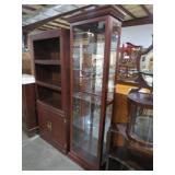 CHERRY FINISH 4 DR LIGHTED MIRROR BACK CURIO