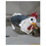 METAL CHICKEN BUCKET/FEEDER