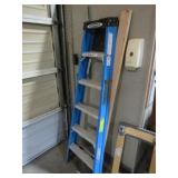 WERNER 6 FT FOLDING STEP LADDED