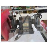 CRAFTSMAN 1/3 HP ELECTRIC BENCH GRINDER