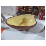 PIGEON FORGE POTTERY BOWL PAPERWEIGHT