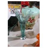 VINTAGE FENTON COLONIAL GREEN THUMBNAIL SWUNG VASE