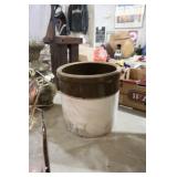 BROWN/WHITE CROCK NO CHIPS/CRACKS
